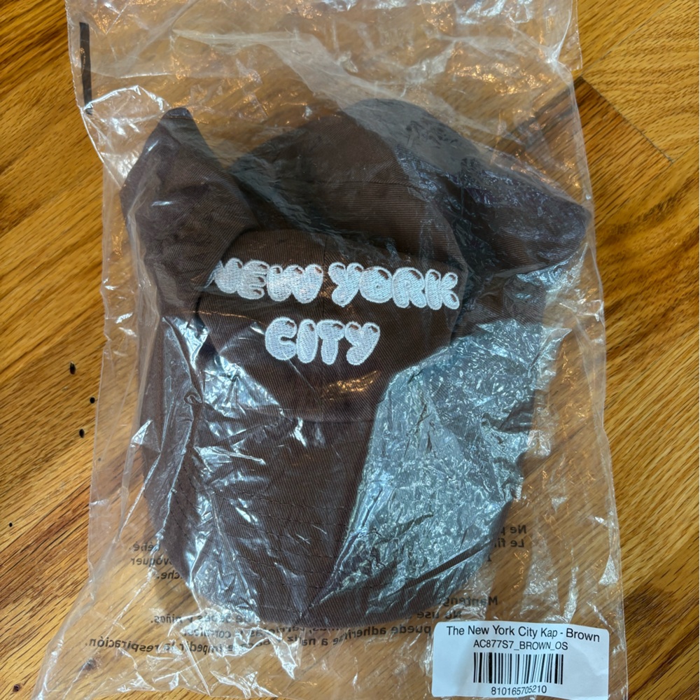 KULE The New York City Kap- Brown